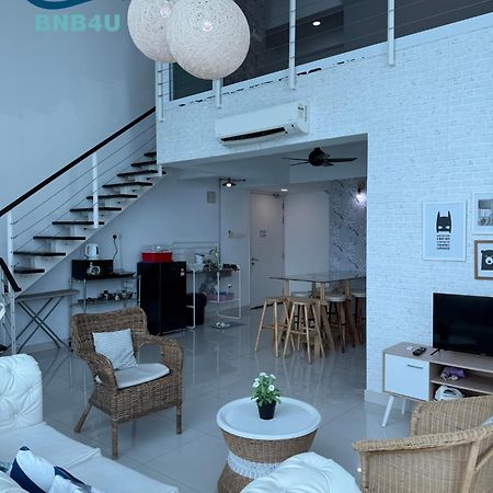 Duplex Seaview Comfort Stay In City By Iz George Town Esterno foto