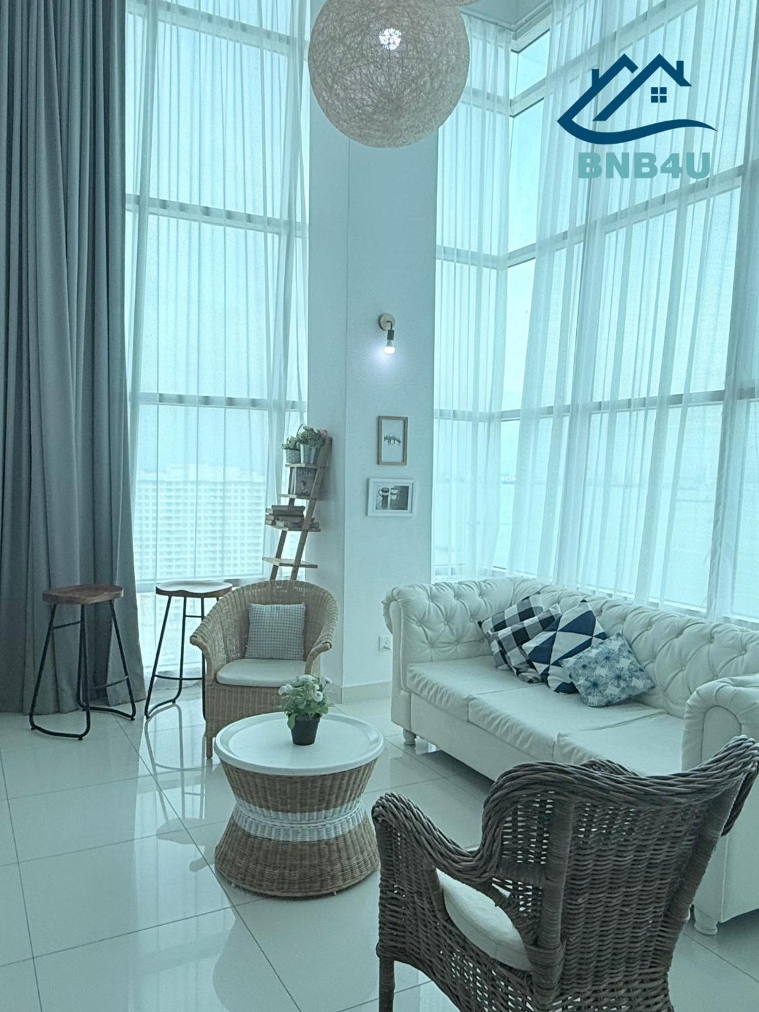 Duplex Seaview Comfort Stay In City By Iz George Town Esterno foto