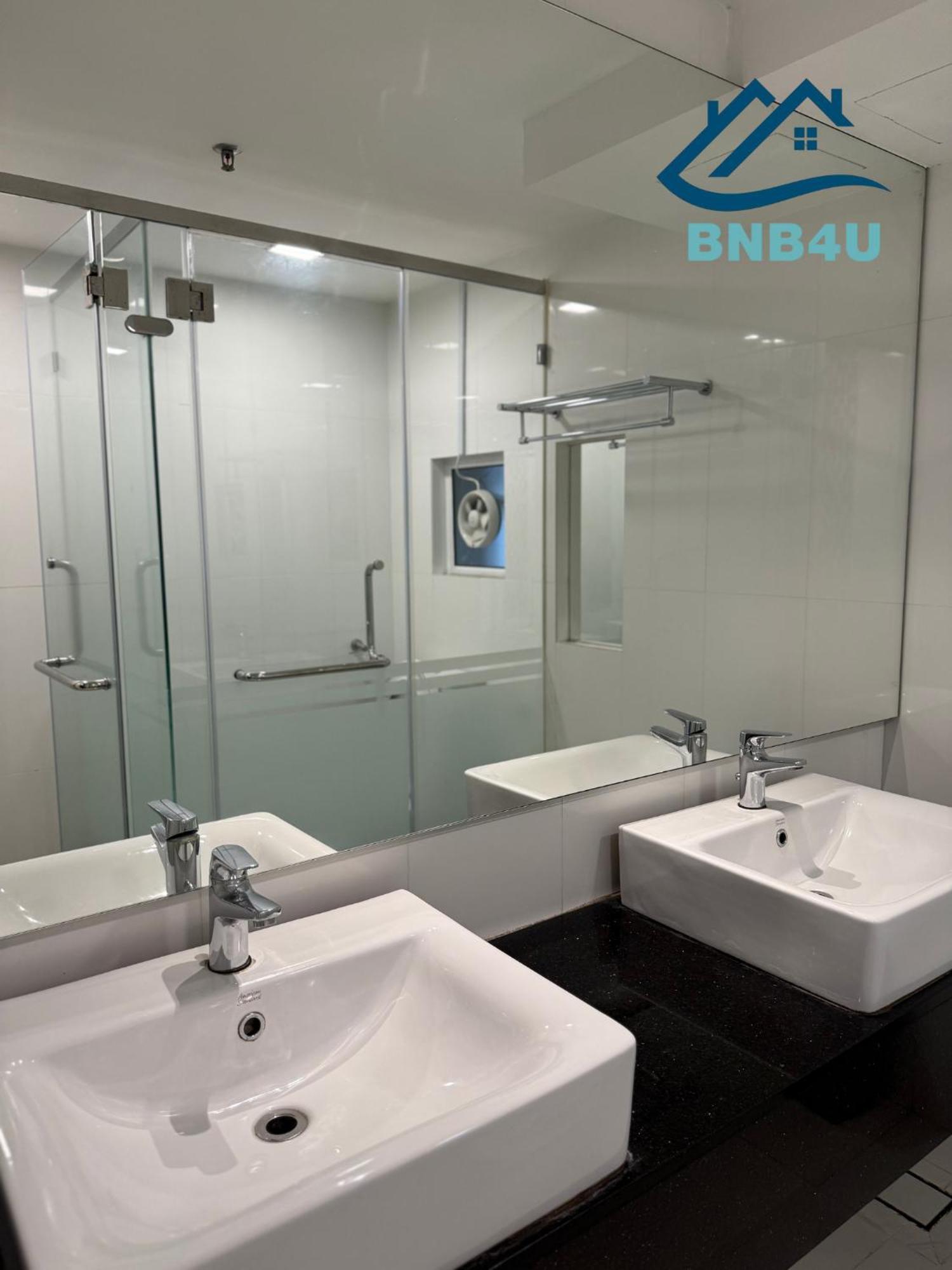 Duplex Seaview Comfort Stay In City By Iz George Town Esterno foto