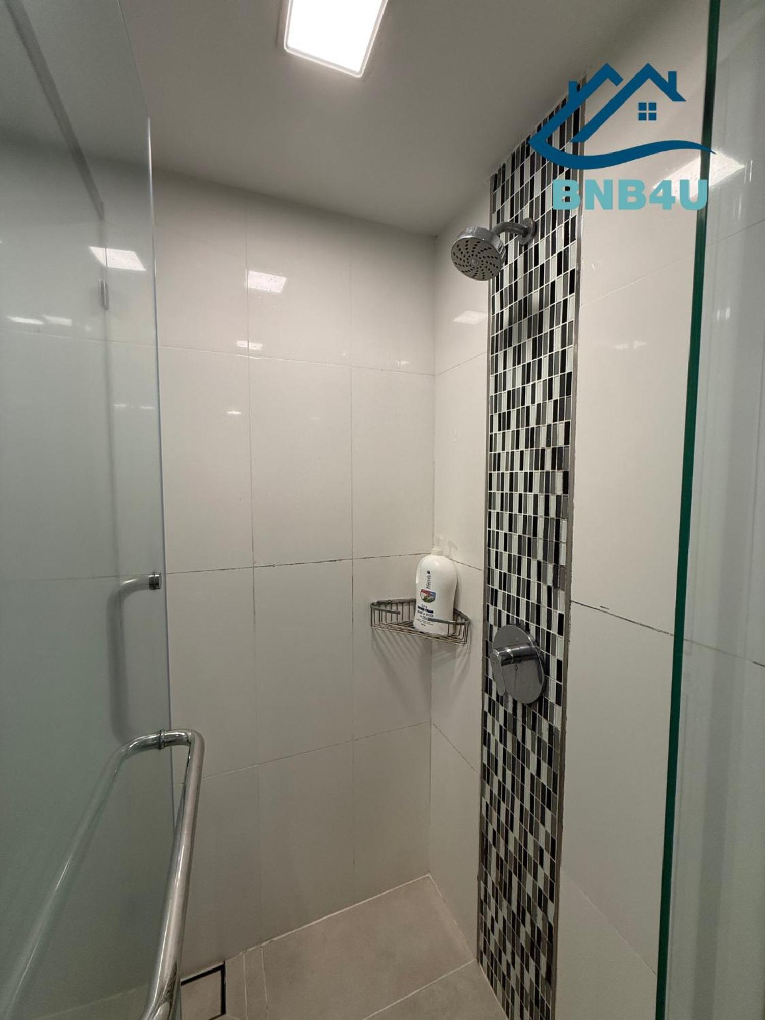 Duplex Seaview Comfort Stay In City By Iz George Town Esterno foto